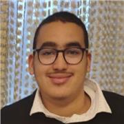 étudiants de lycées voulant faire des cours de soutien scolaire à des collégiens